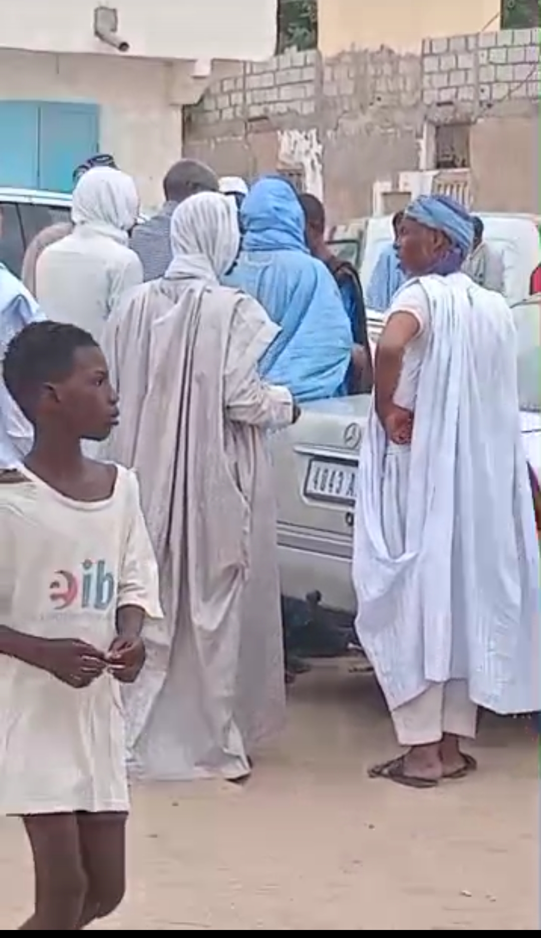 Le wali de Nouakchott Sud en visite au quartier d’Arafat pour renforcer le lien avec les citoyens