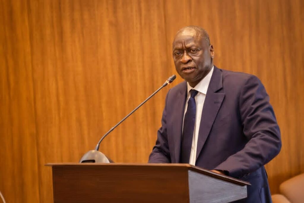 OUSMANE DIAGANA : DE GATTAGA-KAÉDI AUX SOMMETS DU MONDE, L’HISTOIRE D’UN HOMME QUI N’A JAMAIS OUBLIÉ D’OÙ IL VIENT